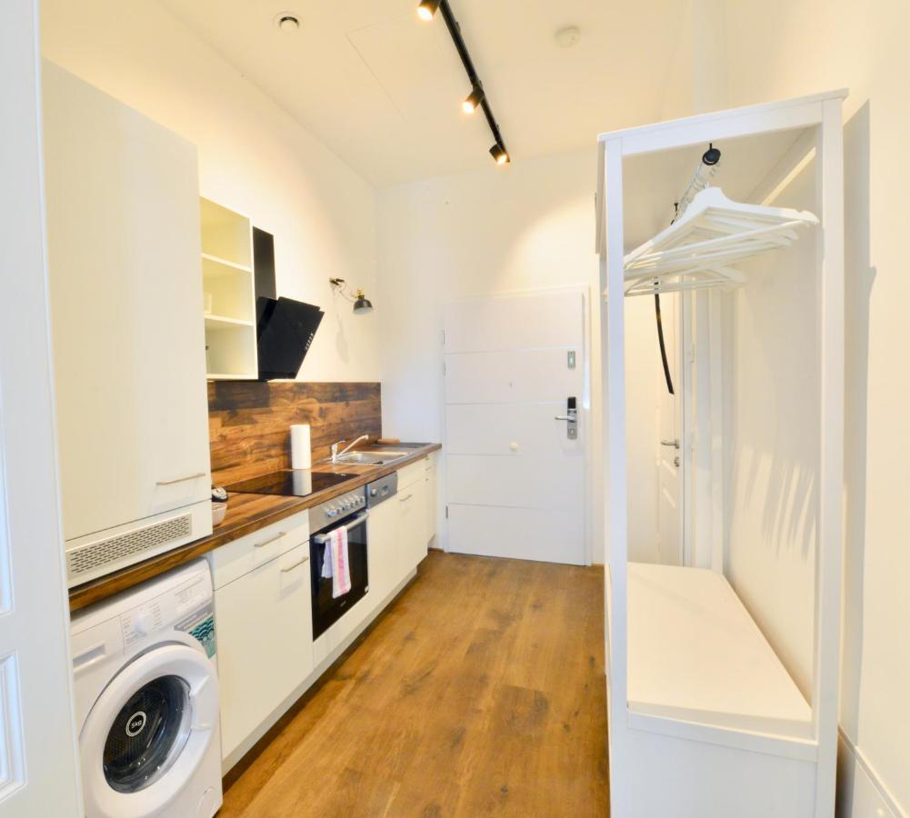 Charming Studio In Servitenviertel II Vienna Exterior photo